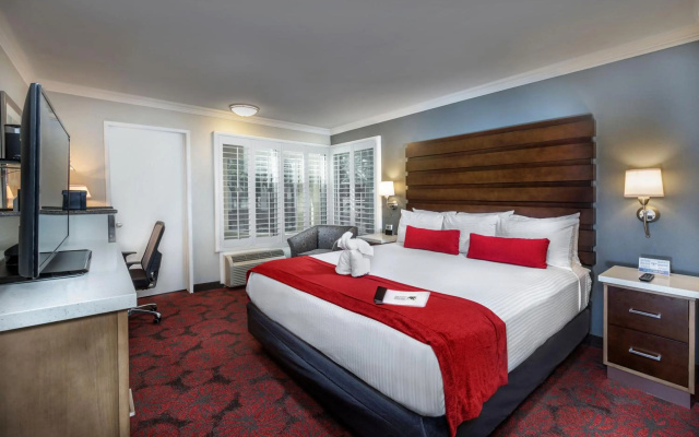 photo 5 of Desert Palms Hotel & Suites
