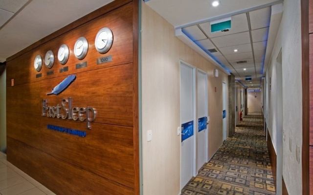 photo 4 of Detroit Airport Plaza Hotel & Suites