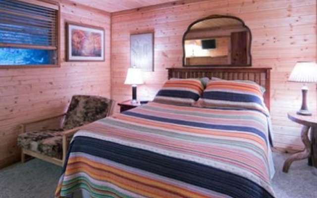 photo 4 of Dillsboro Inn