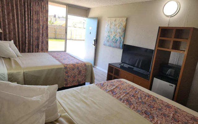 photo 4 of Discovery Inn