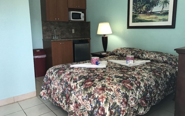 photo 3 of Dixie Hotel