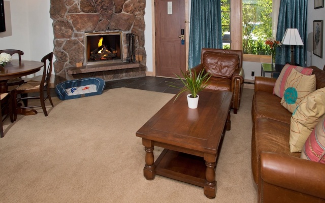 photo 5 of Two Bedroom at the Lodge At Vail by RedAwning