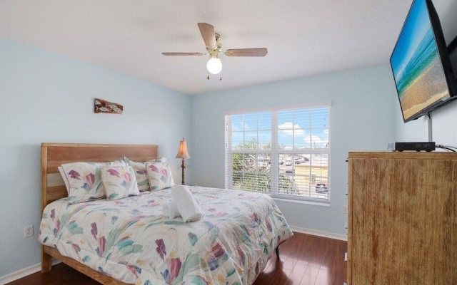 photo 5 of Dolphin Resort 3 Bedroom Home by RedAwning