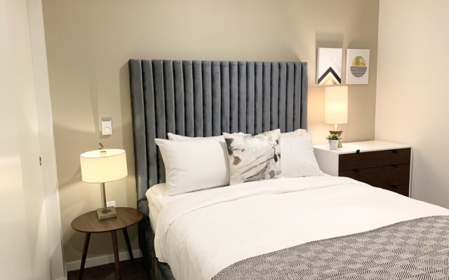 photo 2 of Domicile Suites at Venn on Main