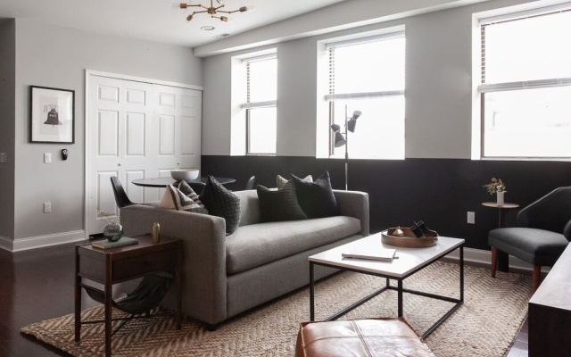 photo 2 of Domio I Old City I Cozy 2 Br Near Penns Landing