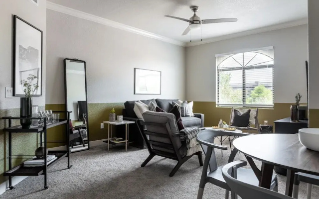 photo 4 of Domio Tempe Modern 2Br 10 Min to As Univ