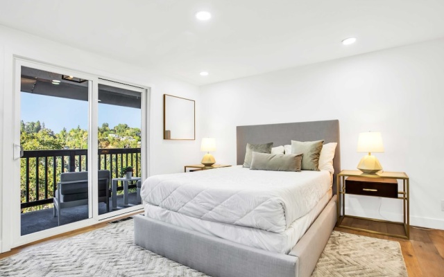 photo 2 of Dona Teresa by Avantstay Home Studio, City Views