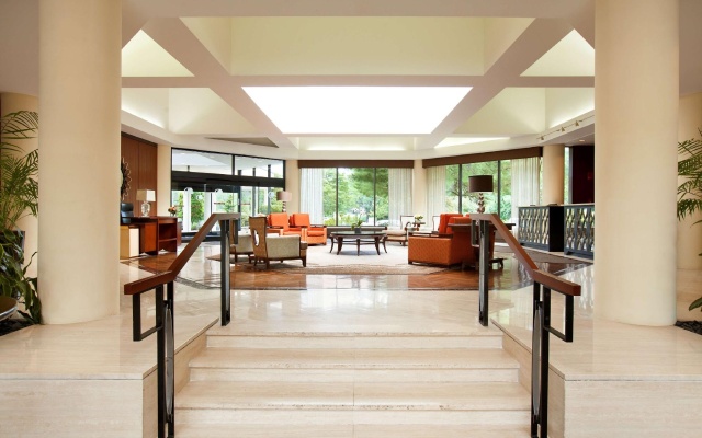 photo 3 of DoubleTree by Hilton Boston - Bedford Glen