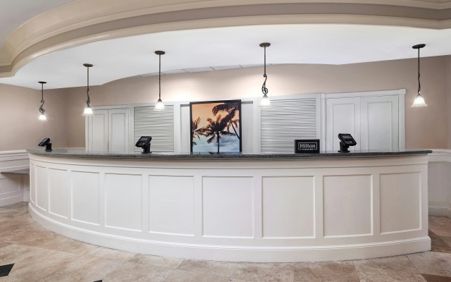 photo 2 of DoubleTree by Hilton Sunrise - Sawgrass Mills