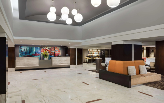 photo 2 of DoubleTree by Hilton Hotel Metropolitan - New York City