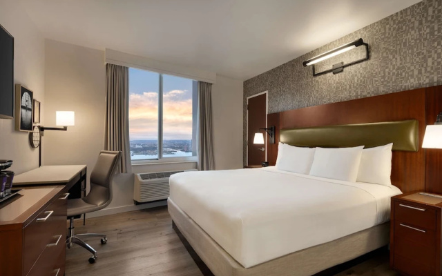 photo 3 of DoubleTree by Hilton New York Downtown