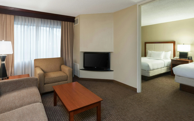 photo 5 of DoubleTree Suites by Hilton Hotel Cincinnati - Blue Ash