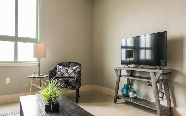 photo 2 of Downtown 1 BR and 2 BR Apts near Riverwalk by Frontdesk