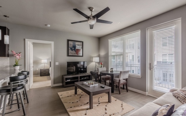 photo 3 of Downtown Dallas 2BR Apts