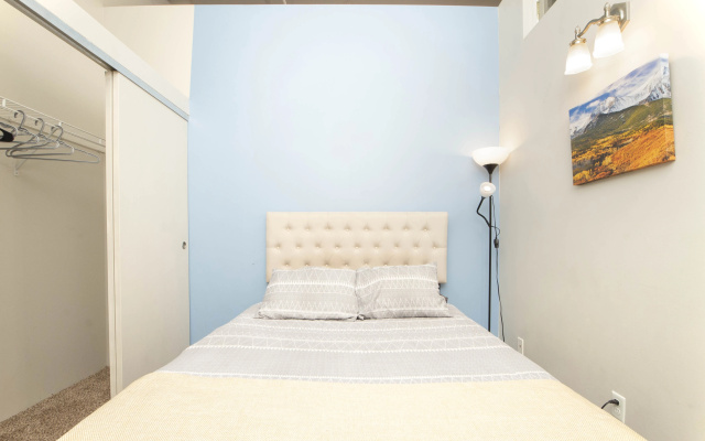 photo 5 of Downtown Denver 2BR Apartment | Open Plan