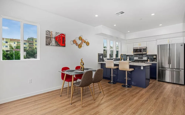 photo 5 of Downtown LA Stylish Suites