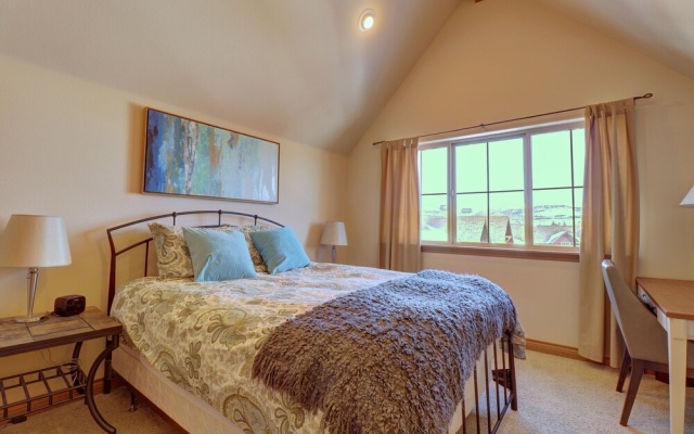 photo 3 of E8 Drake Landing 2br + Loft 2 Bedroom Condo by RedAwning