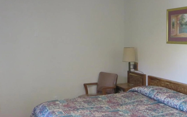 photo 2 of Eagle Rock Motel