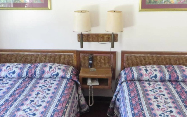 photo 4 of Eagle Rock Motel