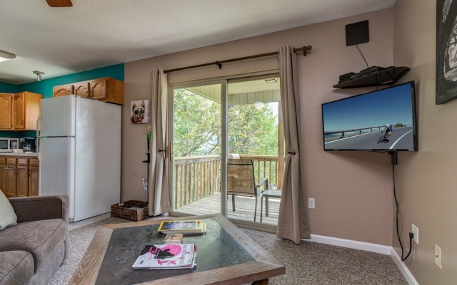 photo 3 of Eastern Sky - 1 Br Home
