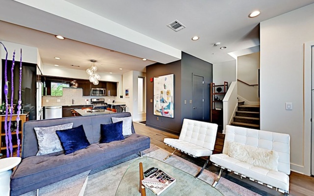 photo 2 of East-Side Urban Retreat Unit 263 - 2 Br Condo