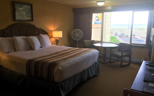 photo 3 of Ebb Tide Oceanfront Inn