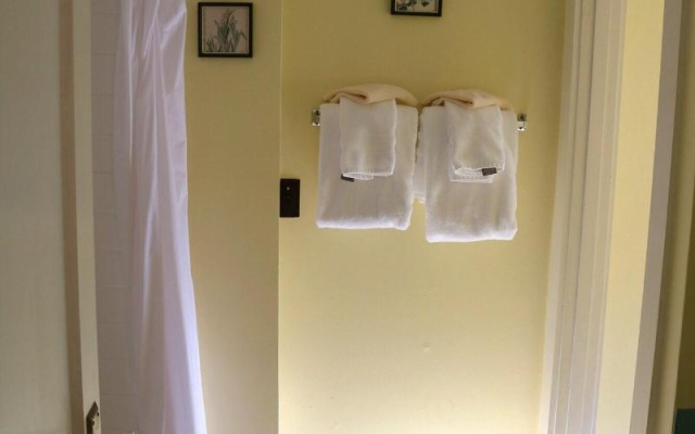 photo 4 of Echo Mountain Inn