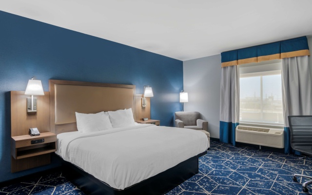 photo 3 of St. Louis Airport Hotel