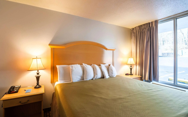 photo 5 of Econo Lodge Elkridge near Arundel Mills