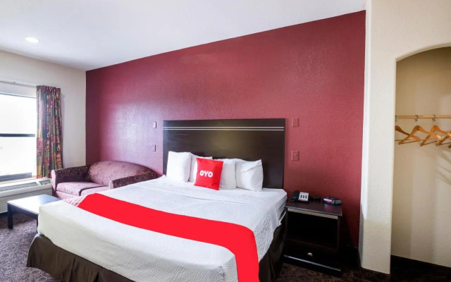 photo 4 of Econo Lodge Inn & Suites Port Allen