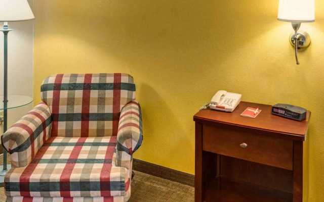 photo 5 of Americas Best Value Inn Laurel