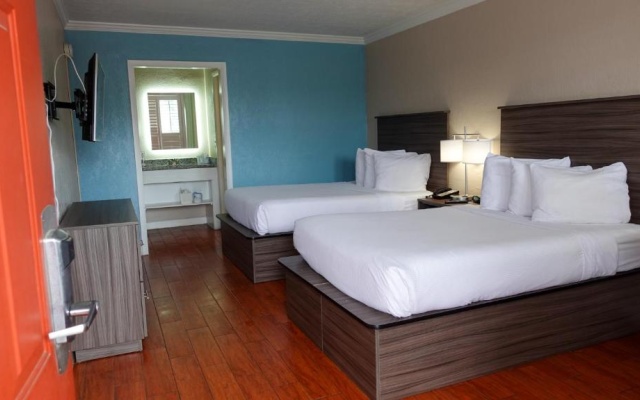 photo 2 of Econo Lodge Melbourne