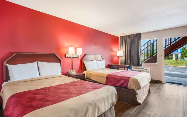 photo 5 of Economy Inn