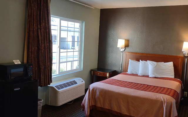 photo 4 of Economy Inn Richmond