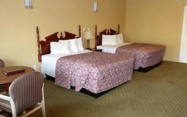 photo 4 of Economy Inn & Suites