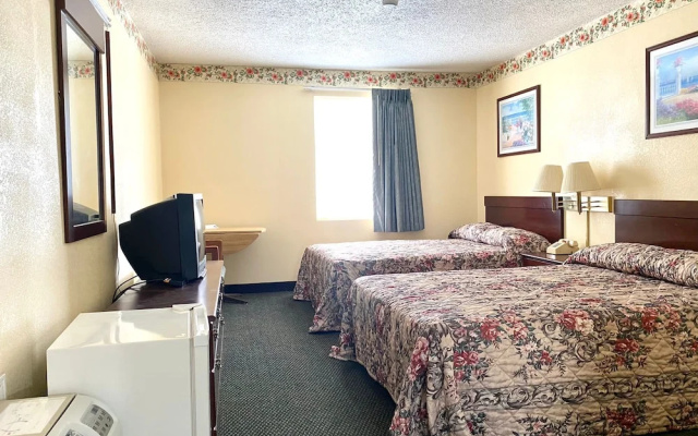 photo 3 of Economy Inn