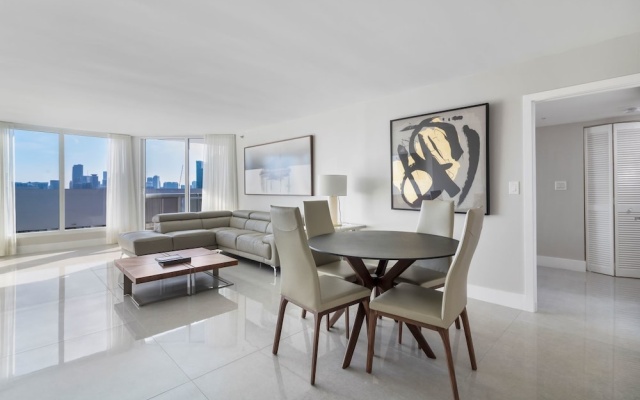 photo 4 of Edgewater Hideaway Minutes to Brickell