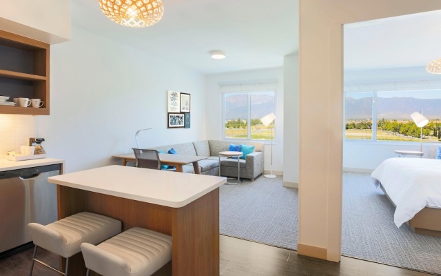 photo 4 of Element Ontario Rancho Cucamonga