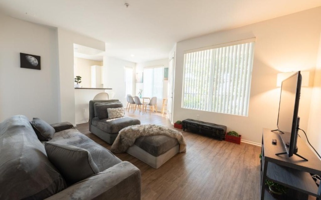 photo 4 of Elite 2BR Apartment at Venice Marina Del Rey