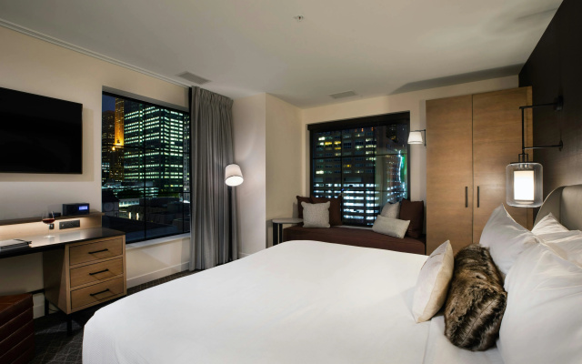 photo 4 of Elliot Park Hotel, Autograph Collection