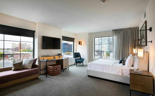 photo 5 of Elliot Park Hotel, Autograph Collection