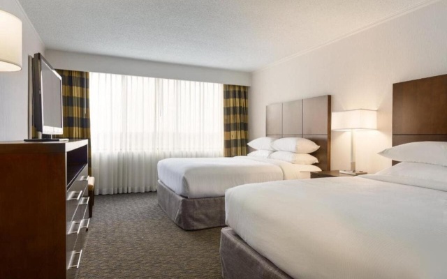 photo 3 of Embassy Suites Baltimore - At Bwi Airport