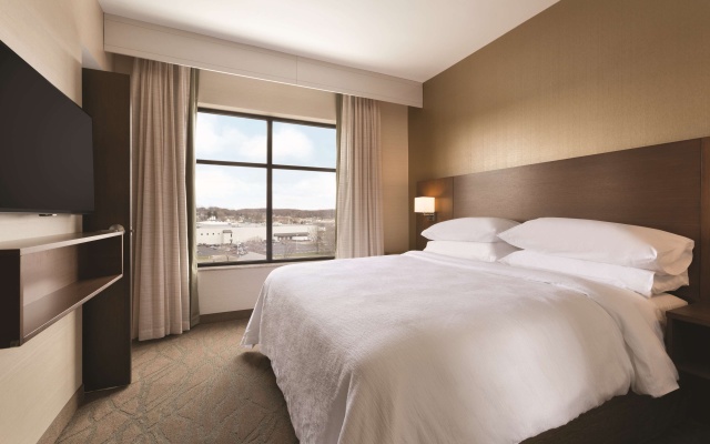 photo 5 of Embassy Suites by Hilton Akron Canton Airport