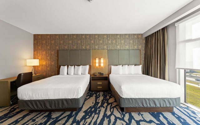 photo 5 of Embassy Suites by Hilton Irving Las Colinas