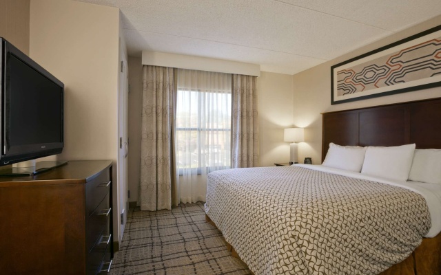 photo 4 of Embassy Suites by Hilton Cleveland Beachwood