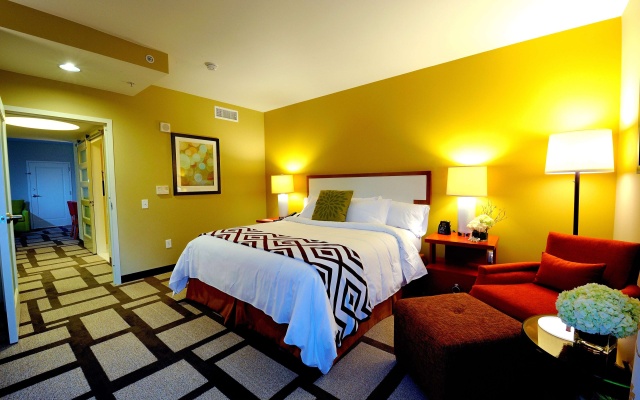 photo 5 of Embassy Suites by Hilton Houston Downtown Convention Center