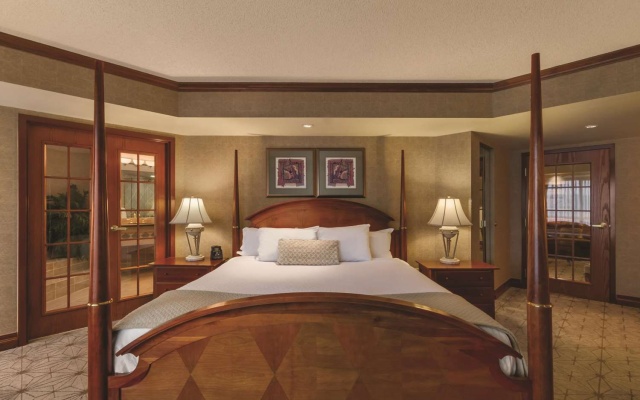 photo 3 of Embassy Suites by Hilton Portland Airport