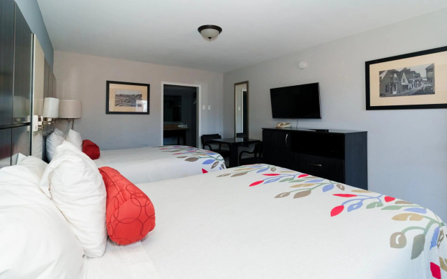 photo 5 of San Marco Inn East
