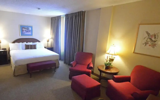 photo 5 of English Inn of Charlottesville