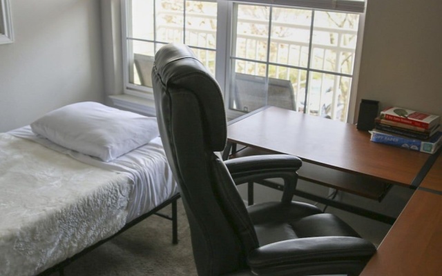 photo 2 of Entire Cozy Nest Minutes From Dulles Airport
